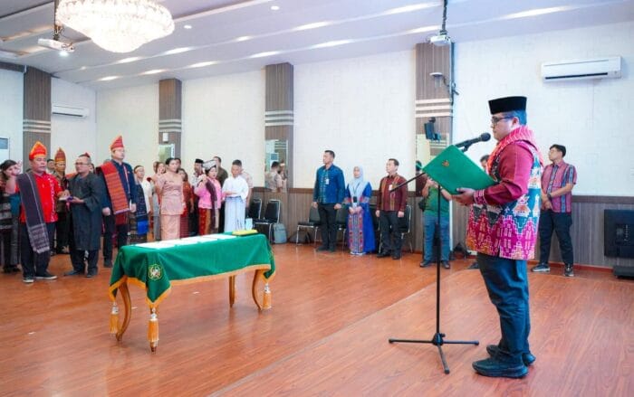 Bobby Nasution Lantik 54 Pejabat Fungsional Pemko Medan