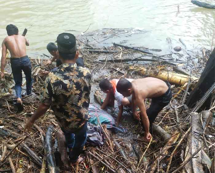 Penemuan Mayat Perempuan di Sungai Kanan Labusel