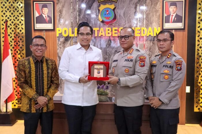 Rico Waas Silaturahmi dengan Kapolrestabes Medan