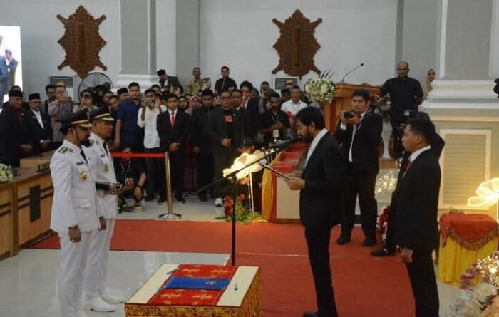 Gubernur Lantik Bupati dan Wabup Aceh Timur