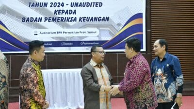 Bupati Samosir Serahkan LKPD TA 2024 ke BPK RI Perwakilan Sumut