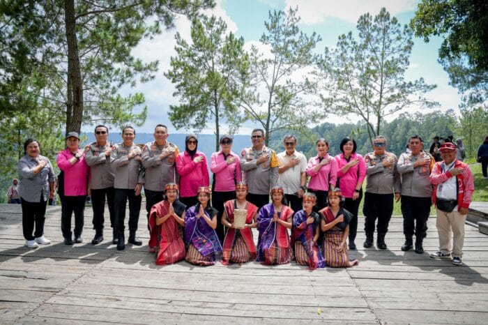 Kapolda Sumut Tinjau Pengamanan Arus Balik dan Objek Wisata Kaldera Toba Pascalebaran