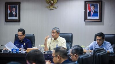 Rico Waas Minta Dinas SDABMBK Petakan Jalan Rusak dan Drainase yang Perlu Diremajakan