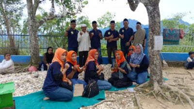 Mengunjungi Makam Papan Tinggi Barus: Wisata Religi Komunitas PJ Family