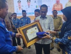 Bupati Batu Bara Serahkan 116.076 SPPT PBB-P2