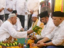 Peusijuek di Julok, Bupati Tegaskan Semua Kecamatan Setara