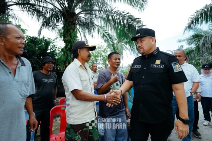 Bupati Batu Bara Hadiri Halalbihalal Sekaligus Resmikan IKA PMDU