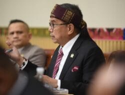 Anggota DPR Hinca Panjaitan Puji Kinerja Polri Amankan Mudik 2025