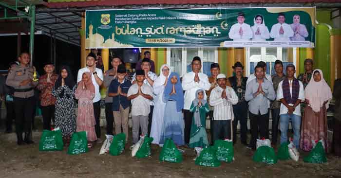 Pemkab Dairi Berbagi Bersama Kaum Duafa dan Anak Yatim di Desa Sumbul