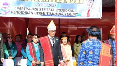Wabup Samosir Pimpin Upacara Peringatan Hardiknas 2025