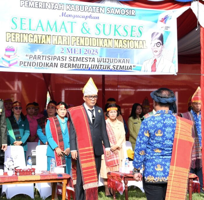 Wabup Samosir Pimpin Upacara Peringatan Hardiknas 2025