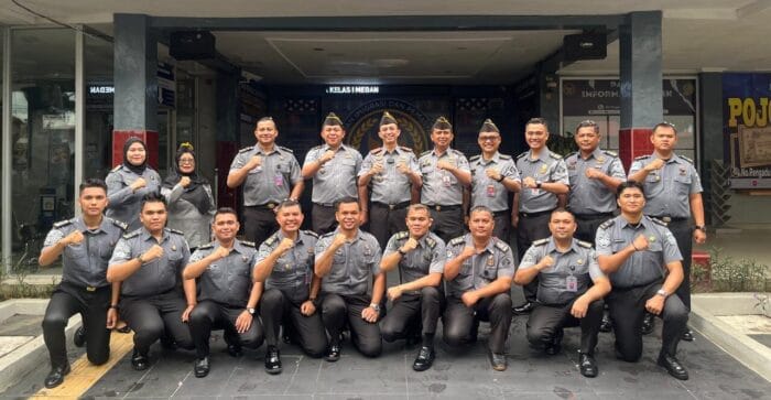 Rutan Kelas I Medan Gelar Apel Penyematan Tanda Pangkat dan Pelepasan Pegawai Purnatugas