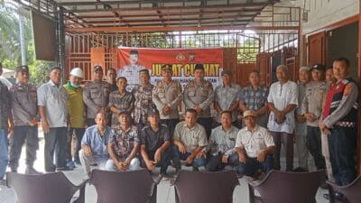 Polres Labusel Gelar Jumat Curhat di Dusun Pirbun C, Warga Keluhkan Maraknya Pencurian Sawit dan Narkoba