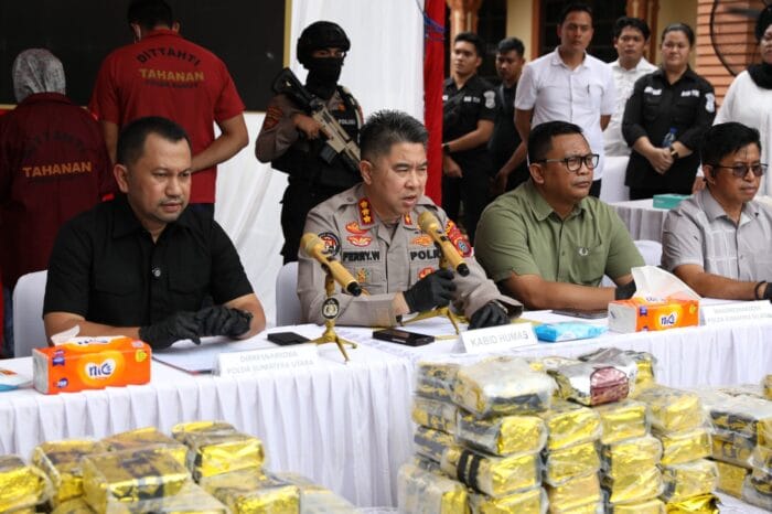Polda Sumut Gagalkan Peredaran 100 Kg Sabu Dalam Bungkus Kopi, 4 Tersangka dan 2 DPO Terlibat
