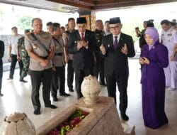 Gubernur Lemhannas RI Ziarah ke Makam Bung Karno