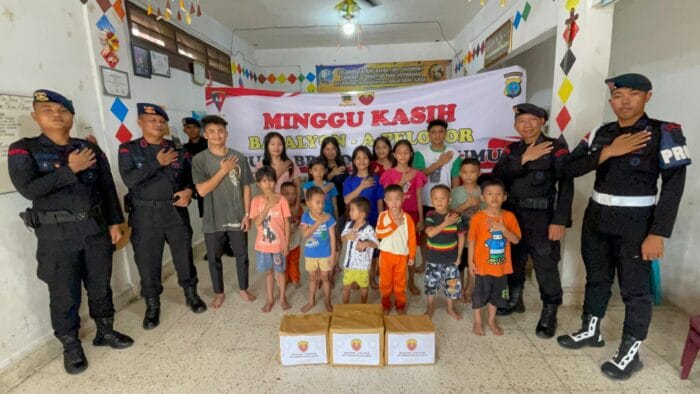 Brimob Polda Sumut Tebar Kasih dan Peduli Generasi Bangsa