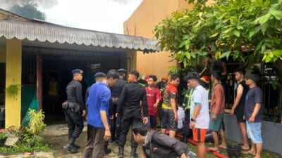 Brimob Polda Sumut Tanggap Cepat Tangani Kebakaran di Medan Timur