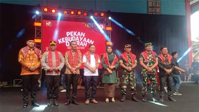 Polres Tanah Karo Laksanakan Pengamanan Pekan Kebudayaan Daerah 2025