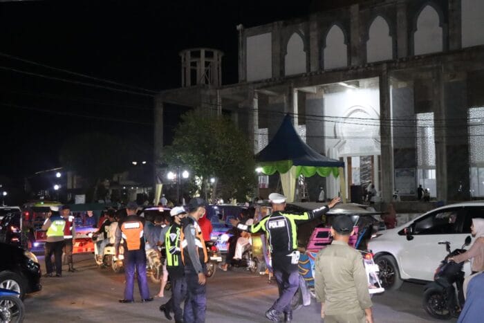 83 Personel Polres Tapteng Amankan Pawai Takbiran Iduladha 1446 H