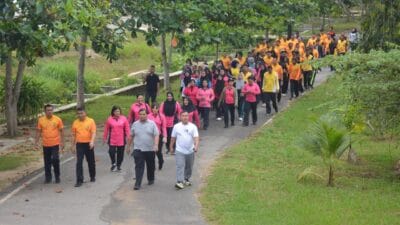 Kapolres Labusel Ajak Warga Hidup Sehat Lewat Olahraga