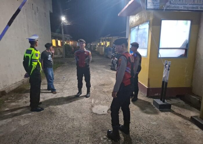 Patroli Malam Polres Tapteng Perkuat Pencegahan Tindak Pidana Jalanan