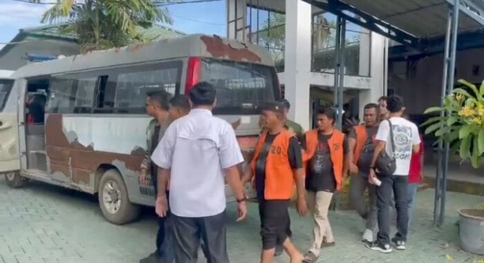 11 Masyarakat Dusun Tanjung Marulak Ditahan Kejaksaan Terkait Kasus Pencurian TBS di Lahan PT STA Sei Kanan Labusel