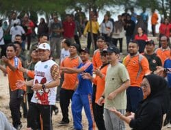 Senam Bersama ASN, Wakil Bupati Tapteng: SKJ Meningkatkan Kesehatan dan Semangat Kerja