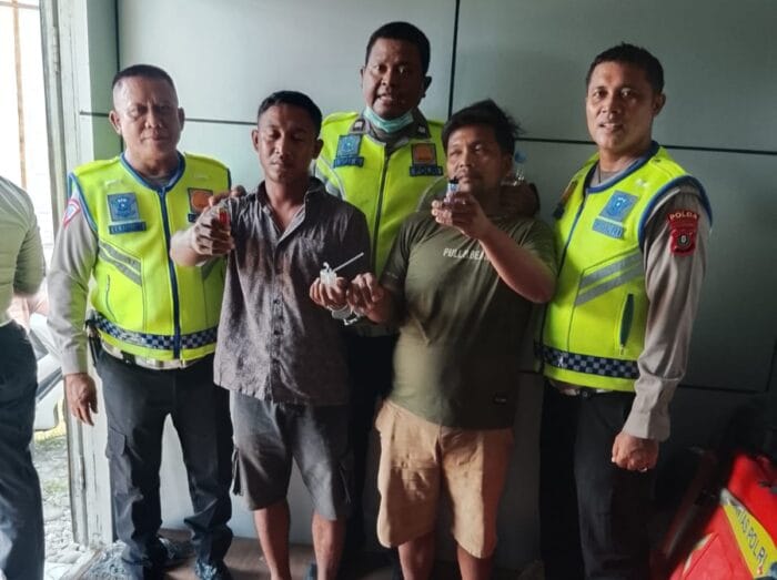 Razia Lalu Lintas, Polisi Temukan Alat Isap Sabu di Dalam Truk di Medan