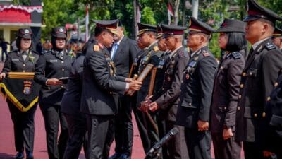 Polda Sumut Berikan Penghargaan Kepada 56 Personel Berprestasi