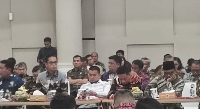 Bupati Samosir Dampingi Gubsu Terima Kunker Spesifik Komisi II DPR RI