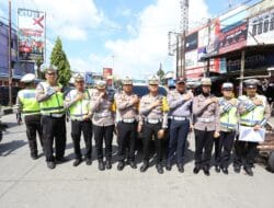 Patroli Gabungan Ditlantas Polda Sumut, Dishub dan Satpol PP Kota Medan Tertibkan Parkir Liar dan PKL di Badan Jalan