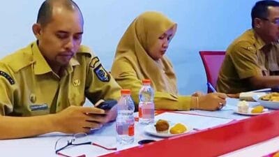 Rapat Koordinasi PBJT dengan PT PLN Digelar di Ruang Rapat Bapenda Batu Bara