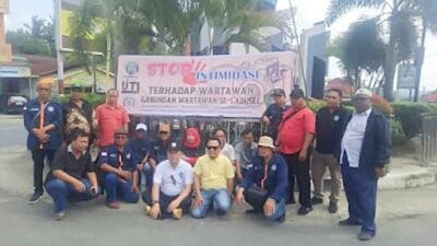 Tolak Intimidasi, Gabungan Wartawan Labusel Gelar Aksi Damai dengan Pemasangan Spanduk di 4 Titik