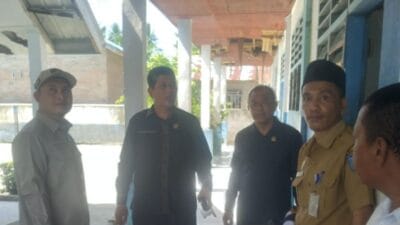 DPRD Batu Bara Tinjau Kondisi SD Negeri 015868 Desa Lalang yang Rusak
