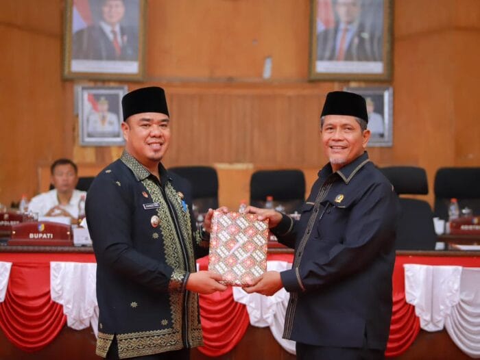 Wakil Bupati Batu Bara Sampaikan Nota KUA-PPAS PAPBD 2025