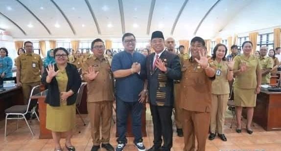 Bupati Karo Hadiri Laporan Pertanggungjawaban Festival Bunga dan Buah 2025