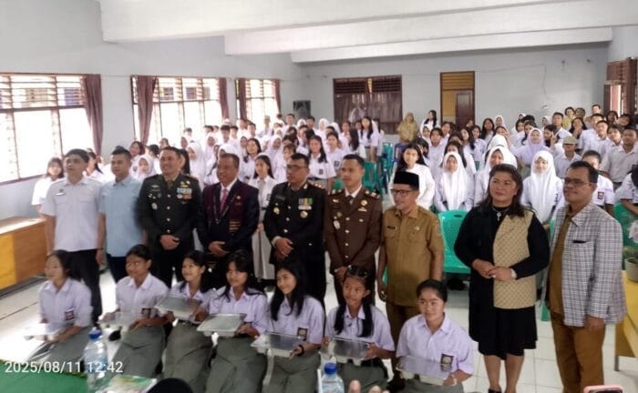 Bupati Karo Kunjungi SMK Kacaribu