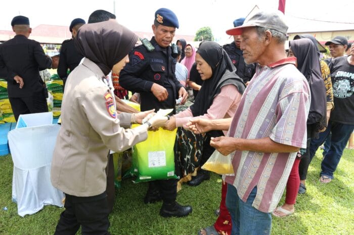 Gandeng Bulog, Kapolda Sumut Launching Gerakan Pangan Murah: Salurkan 200 Ton Beras SPHP