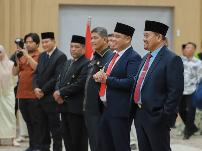 Persiapan HUT Ke-80 RI, Bupati Batu Bara Kukuhkan Paskibra