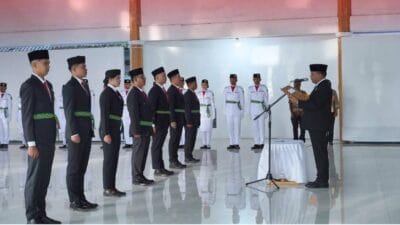 Bupati Antonius Ginting Kukuhkan Paskibra Kabupaten Karo