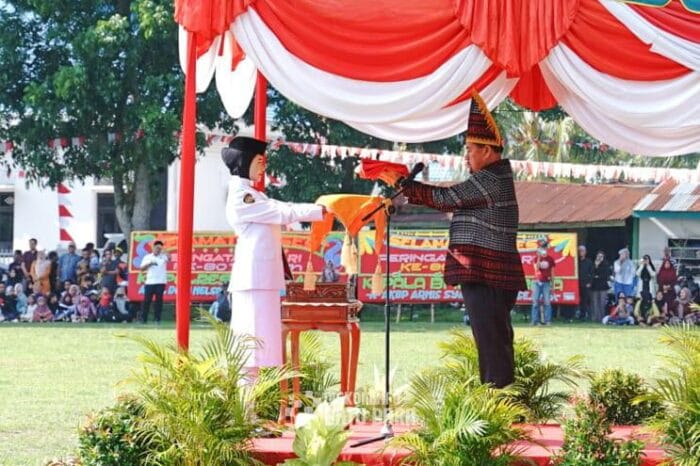 Peringati HUT Ke-80 RI, Pemkab Batu Bara Gelar Upacara Detik-detik Proklamasi dan Penaikan Bendera