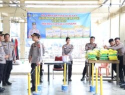 Polres Tapteng Gelar Pangan Murah di Pasar Onan Hajoran