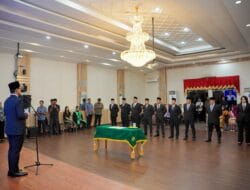 Rico Waas Lantik 9 Pejabat Pimpinan Tinggi Pratama