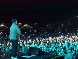 Hari Jadi Ke-80 Tapteng, Ribuan Warga Padati Malam Hiburan Rakyat