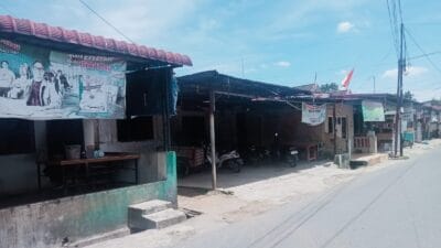 Masyarakat dan Jemaah Masjid Al-Mutaqien Resah Beroperasinya Perjudian di Warung Nenek