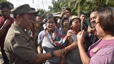 Serap Aspirasi, Bupati Tapteng Temui Warga Terdampak Perusahaan Sawit