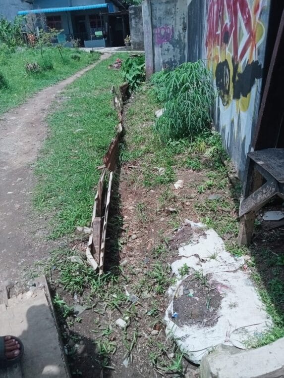 Warga Desa Kedai Durian Minta Pemdes Segera Bangun Drainase di Dusun V