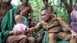 Wabup Labusel Syahdian Purba Tinjau Anak Stunting, Pastikan Penanganan Cepat