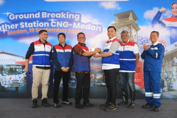 Pertama di Medan, Zakiyuddin Harahap Groundbreaking Pembangunan Mother Station CNG