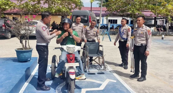 Satlantas Polres Sergai Beri Pelayanan SIM D Penyandang Disabilitas
